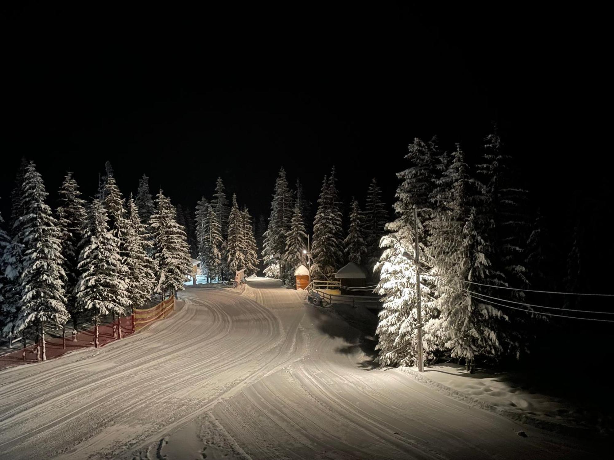 Оаза Hotel Dragobrat Buitenkant foto