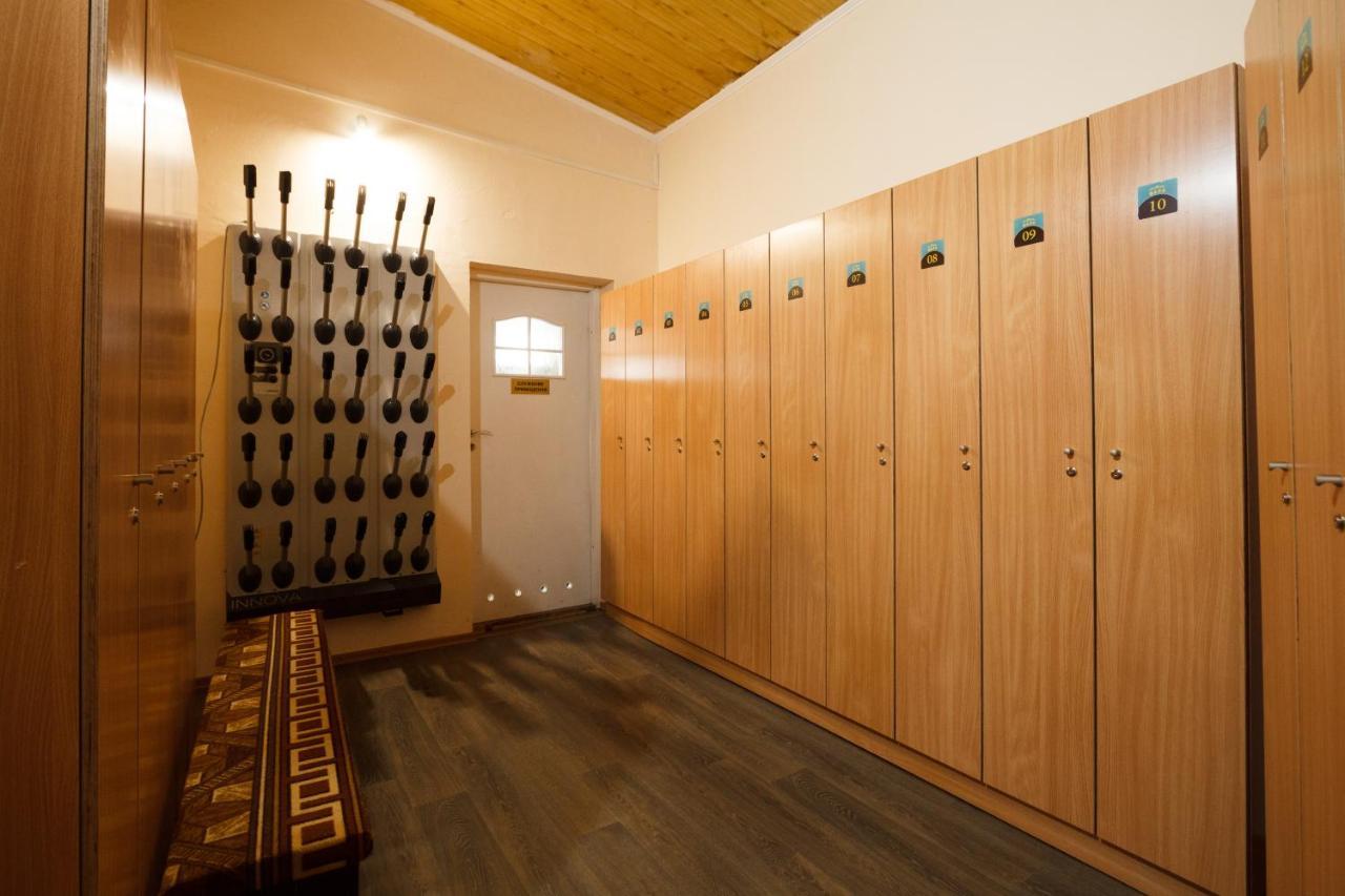 Оаза Hotel Dragobrat Buitenkant foto